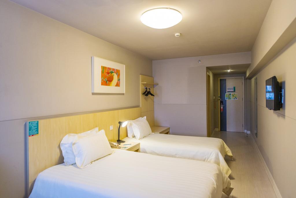 Jinjiang Inn Select Wuhan Chu Hehan Street Shuiguohu Dış mekan fotoğraf