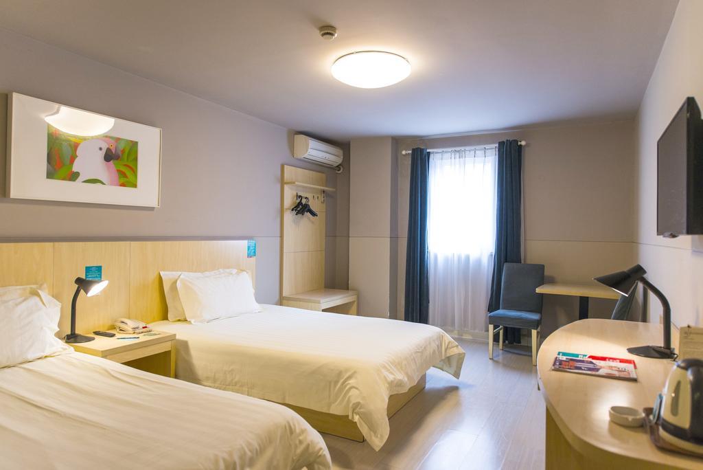 Jinjiang Inn Select Wuhan Chu Hehan Street Shuiguohu Dış mekan fotoğraf