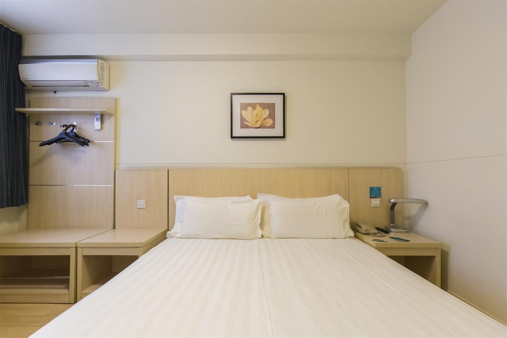 Jinjiang Inn Select Wuhan Chu Hehan Street Shuiguohu Dış mekan fotoğraf
