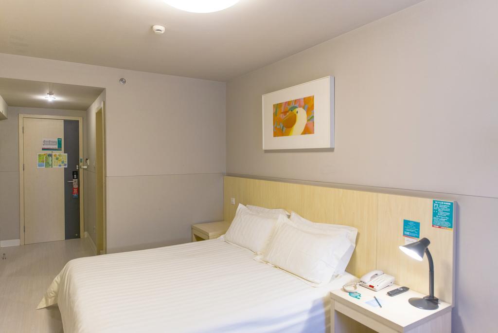 Jinjiang Inn Select Wuhan Chu Hehan Street Shuiguohu Dış mekan fotoğraf