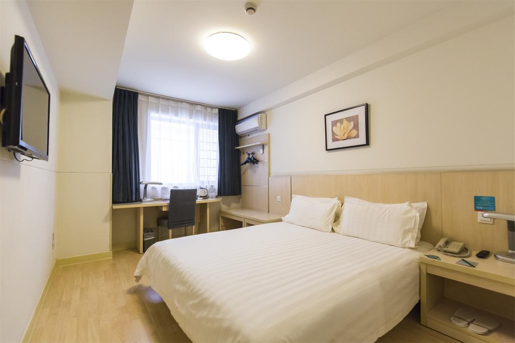 Jinjiang Inn Select Wuhan Chu Hehan Street Shuiguohu Dış mekan fotoğraf
